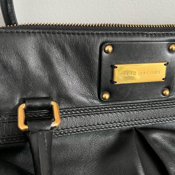 Vintage Marc Jacobs Black Leather Satchel with Gold Accents Palais Royal Jen Bag - Picture 11 of 16